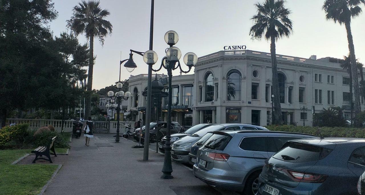 Vue Mer Exceptionnelle Entre Nice Et Monaco Villefranche-sur-Mer Exterior foto